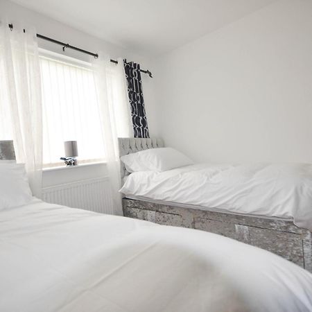 Modern 2 Bed Apartment Luton (Bedfordshire) Exterior foto